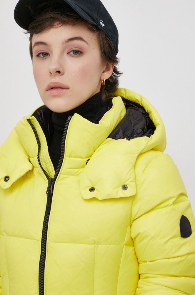 Пухова куртка Superdry колір жовтий зимова
