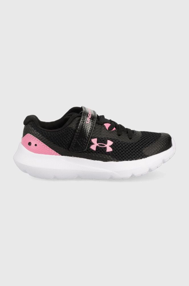 Дитячі кросівки Under Armour Gps Surge 3 Ac колір чорний