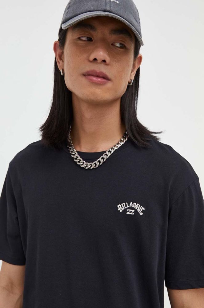 Бавовняна футболка Billabong колір чорний однотонний
