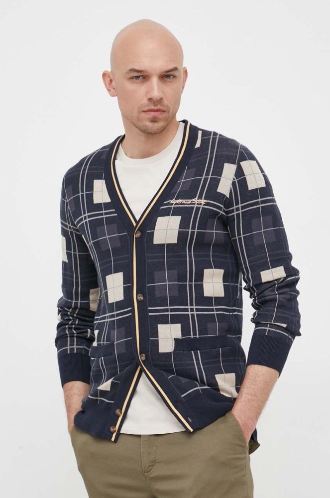 Бавовняний кардиган Lyle & Scott колір синій